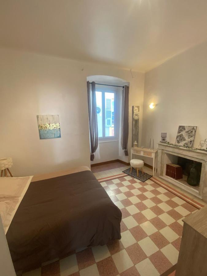 Appartement Climatise,Idealement Situe 100M Du Vieux Port. Bastia  Exterior photo