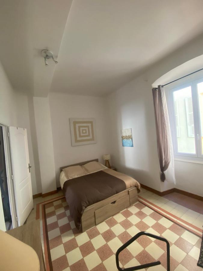 Appartement Climatise,Idealement Situe 100M Du Vieux Port. Bastia  Exterior photo