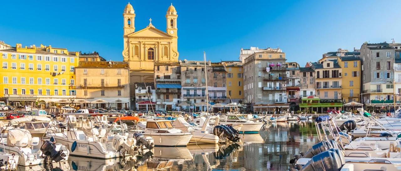Appartement Climatise,Idealement Situe 100M Du Vieux Port. Bastia  Exterior photo